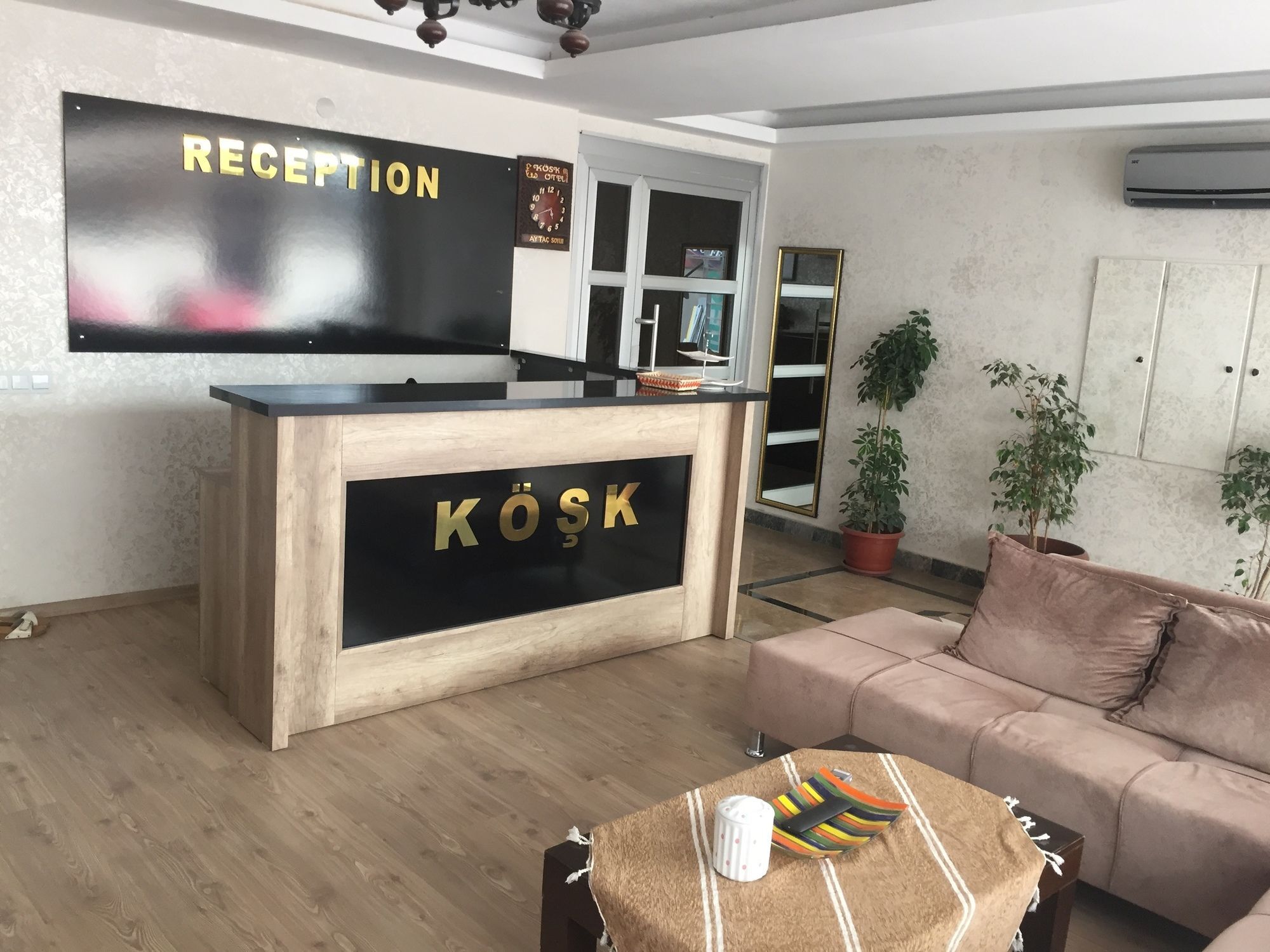 Koesk Hotel Анталья Экстерьер фото